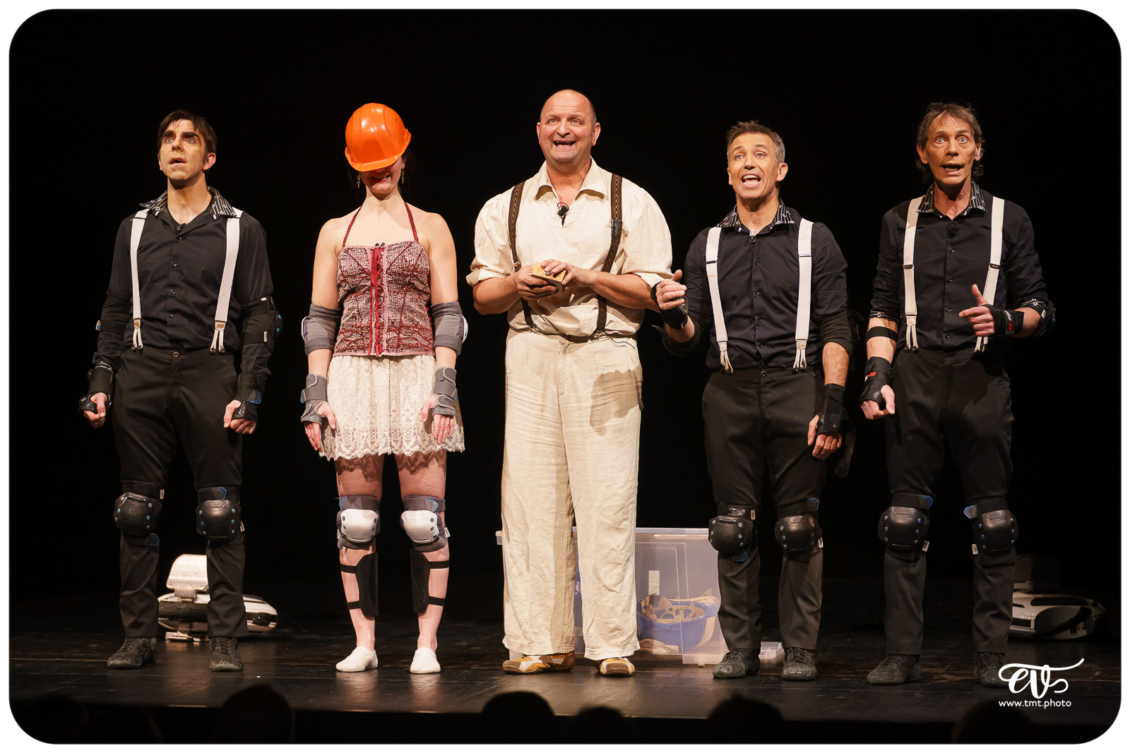 ExCENTRIQUES (CIE LES ACROSTICHES)